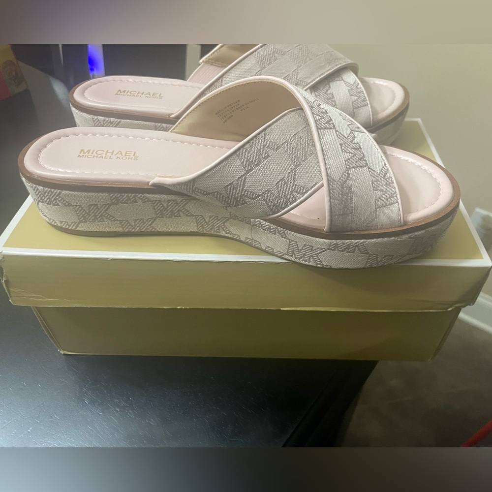 Michael Kors women’s sandals